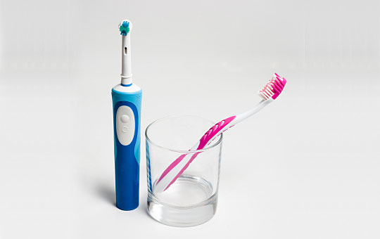 cepillo-dental-manual-electrico2.jpg